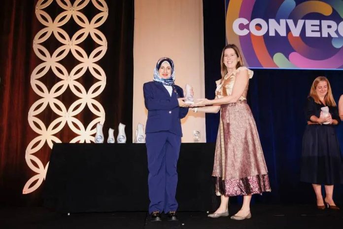 OQ Wins the ICF Coaching Impact Award.